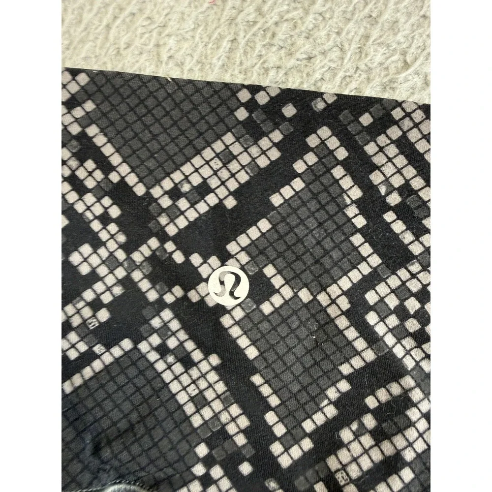 Lululemon Leggings Womens 10 Black Gray Snake Print High Rise Yoga Pants Stretch
